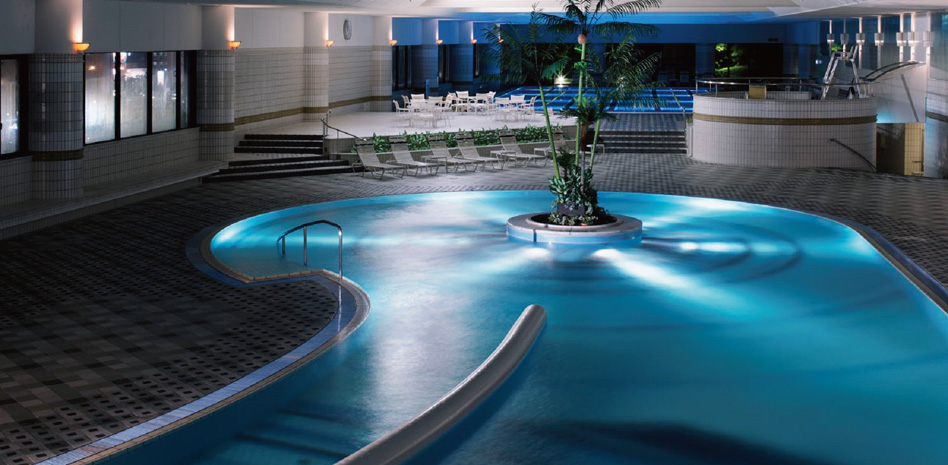 Osaka Rihga Royal Hotel - Swimming Pool